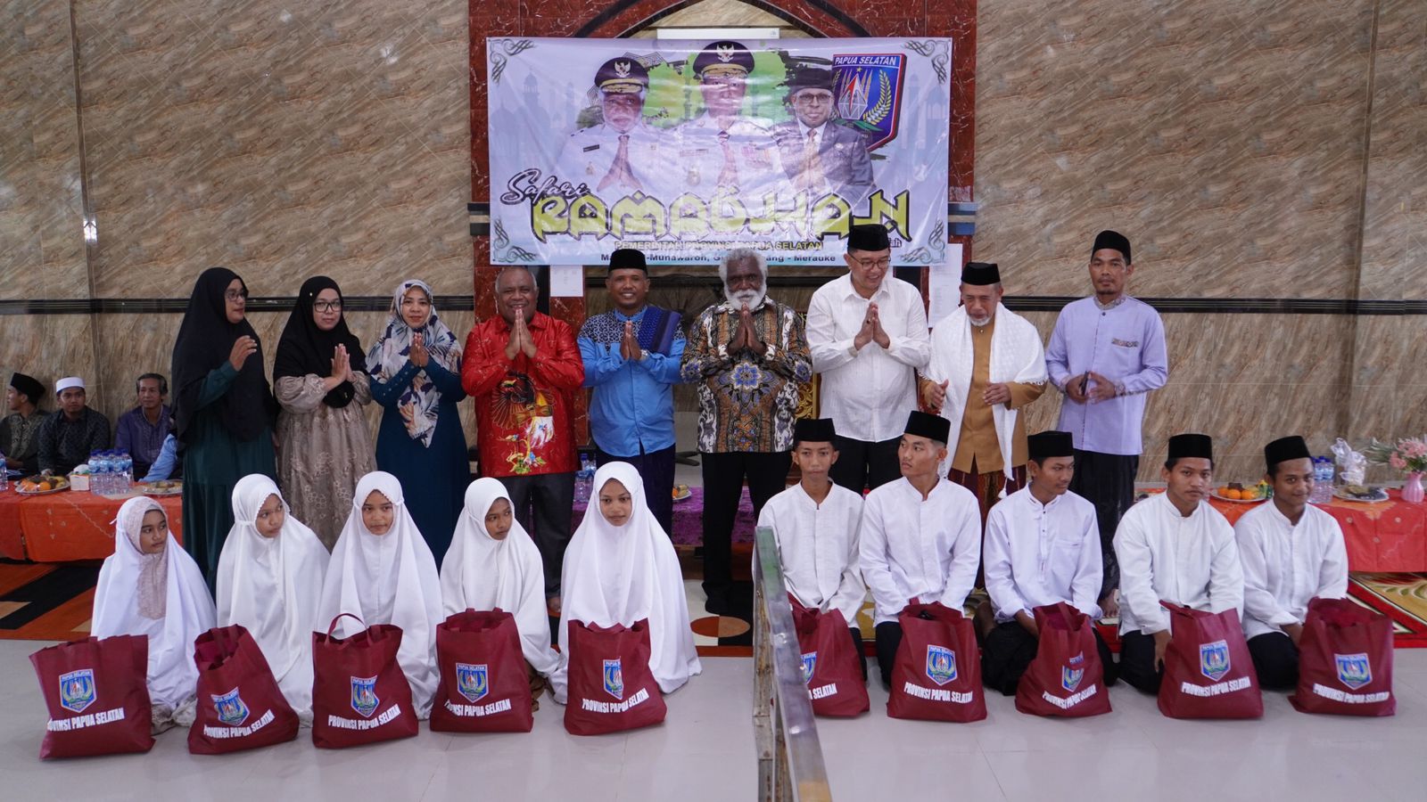 Wagub Paskalis Jalin Silahturahmi Safari Ramadan di Ponpes DDI Merauke