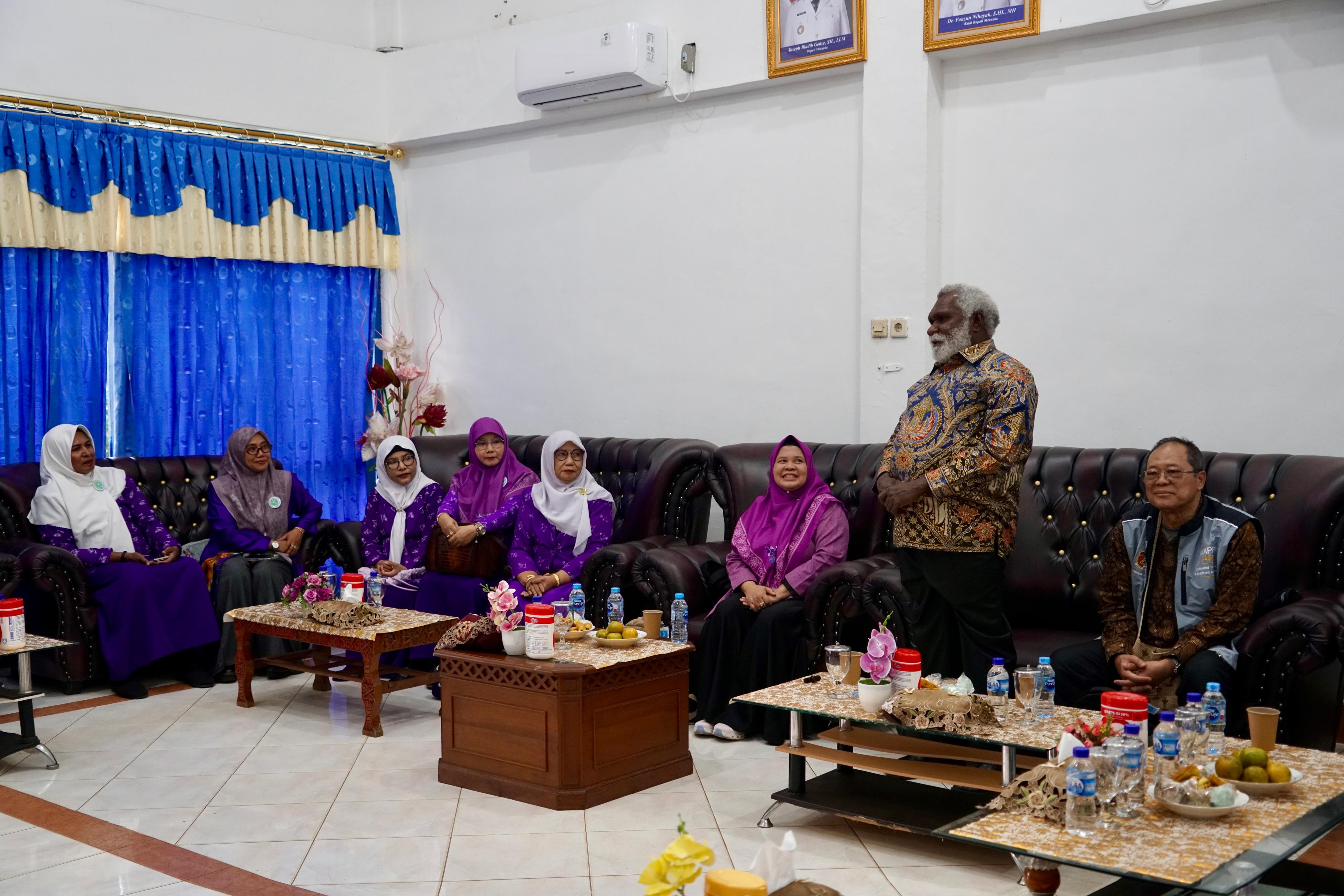 Wagub Paskalis Apresiasi Sekjen Pusat Wanita Islam Pacu Kemajuan Wilayah
