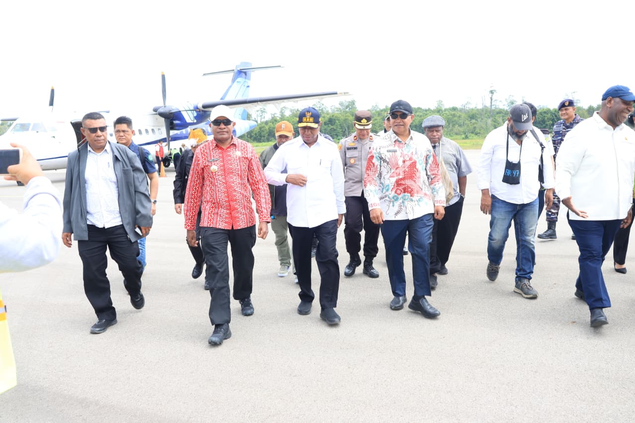 Bupati Asmat Minta Dukungan Gubernur Bangun Jalan Jembatan Agats-Ewer