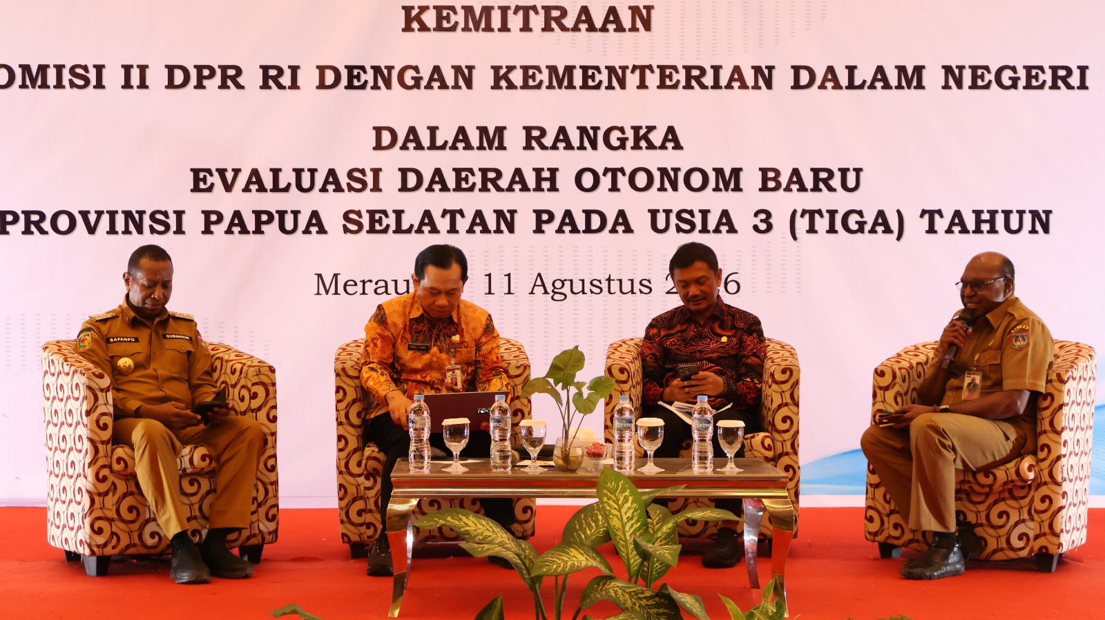 Komisi II DPR RI Bersama Kemendagri Evaluasi Perkembangan DOB Provinsi Papua Selatan di Usia Tiga Tahun