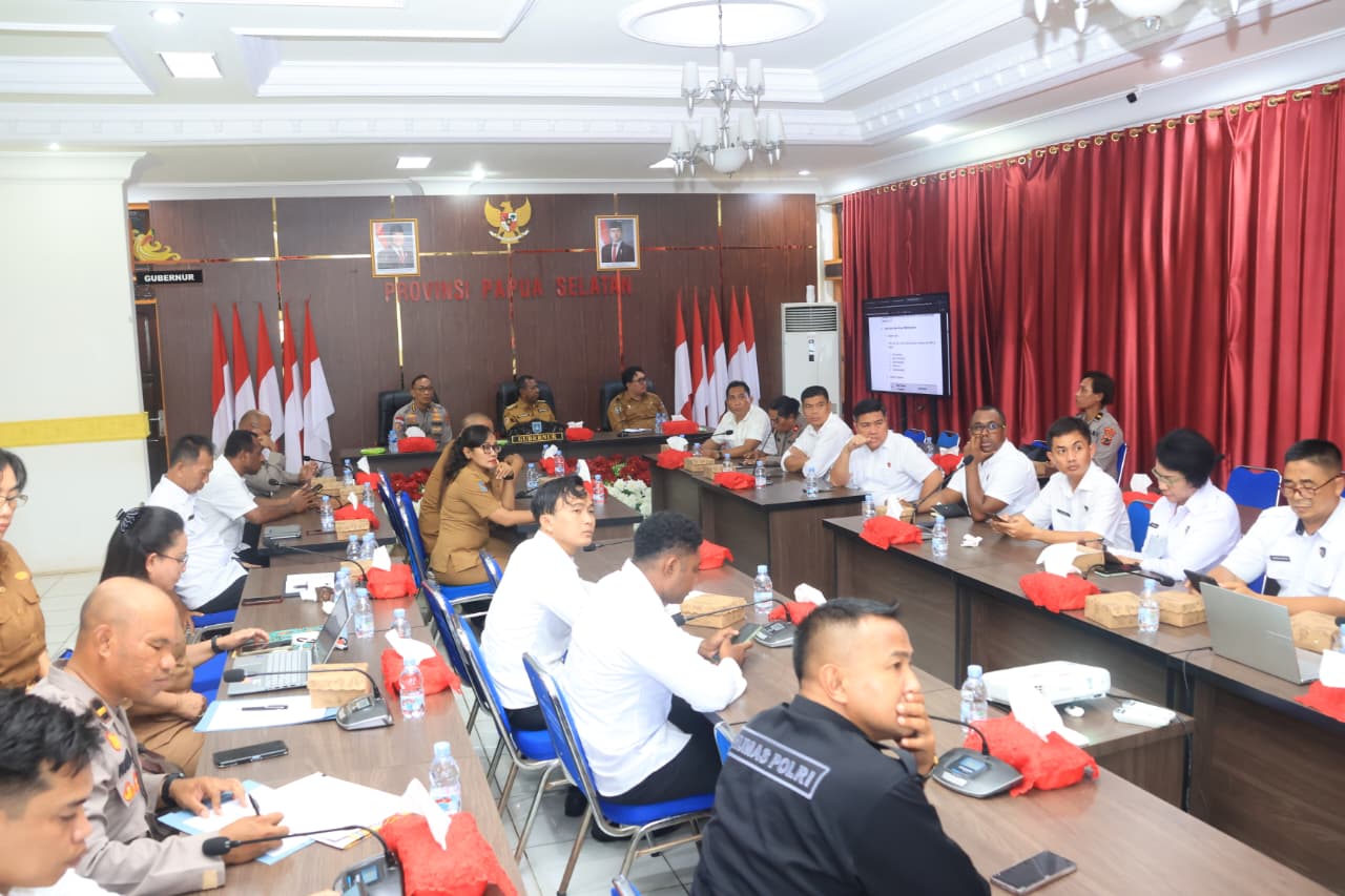 Gubernur Apolo Minta Irwasda Polda Papua Perketat Pengawasan Perizinan di Papua Selatan - Gambar 5