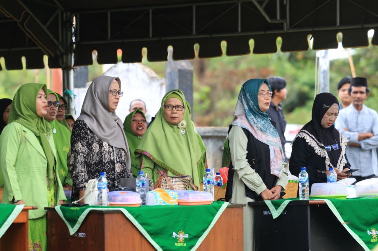 Di Pengajian NU Kurik, Gubernur Apolo Ingatkan Arti Waktu dan Kehidupan - Gambar 3